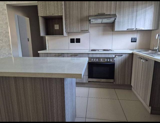 2 BEDROOM APARTMENT FOR SALE IN LILIANTON